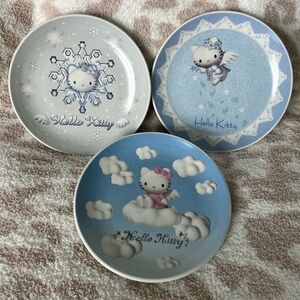 Hello Kitty Decorative Plates Set